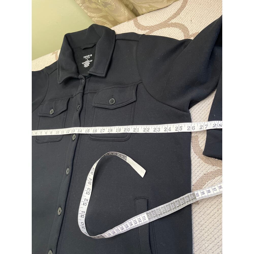 Torrid TRU Brushed Fleece Active Black Button Front Shacket, size 2X - Picture 9 of 11
